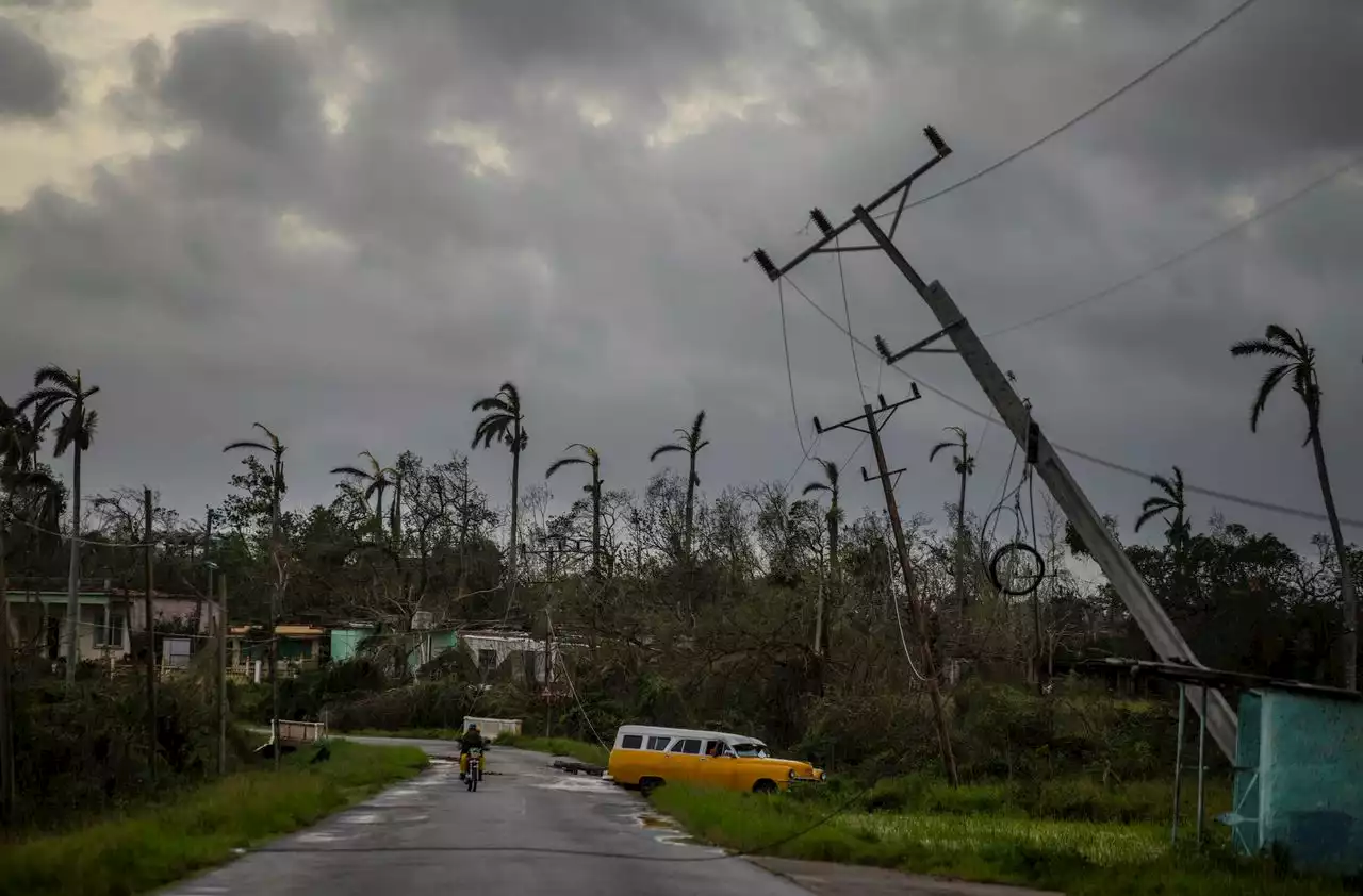 Hurricane Ian leaves all of Cuba without electricity, damages tobacco farms