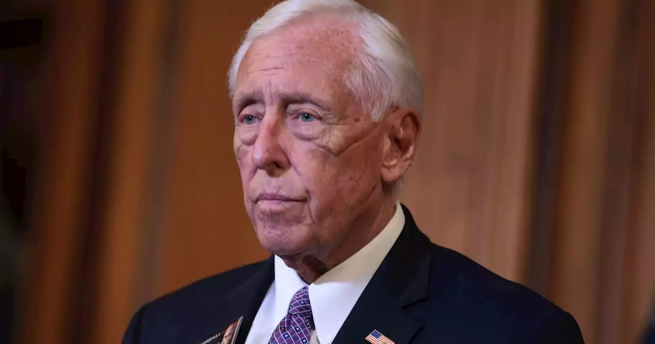 'Shameful': Steny Hoyer, No. 2 House Democrat, Opposes Stock Trading Ban