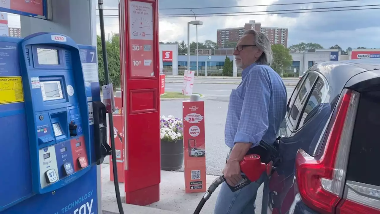 Here's when Ottawa gas prices will jump 5 cents a litre