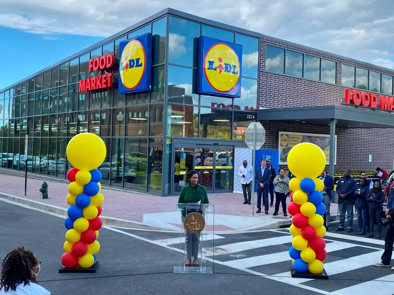 Lidl Opens In Ward 7, Bringing New Supermarket To Food Desert