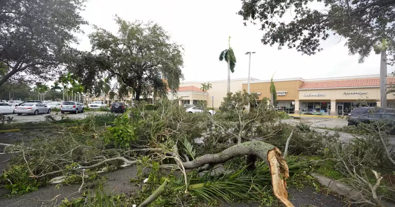 Hurricane Ian knocks out power to thousands as officials warn of generator dangers