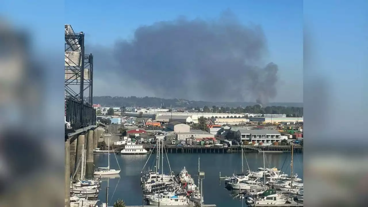 Firefighters extinguish fire at Tacoma Tideflats industrial plant