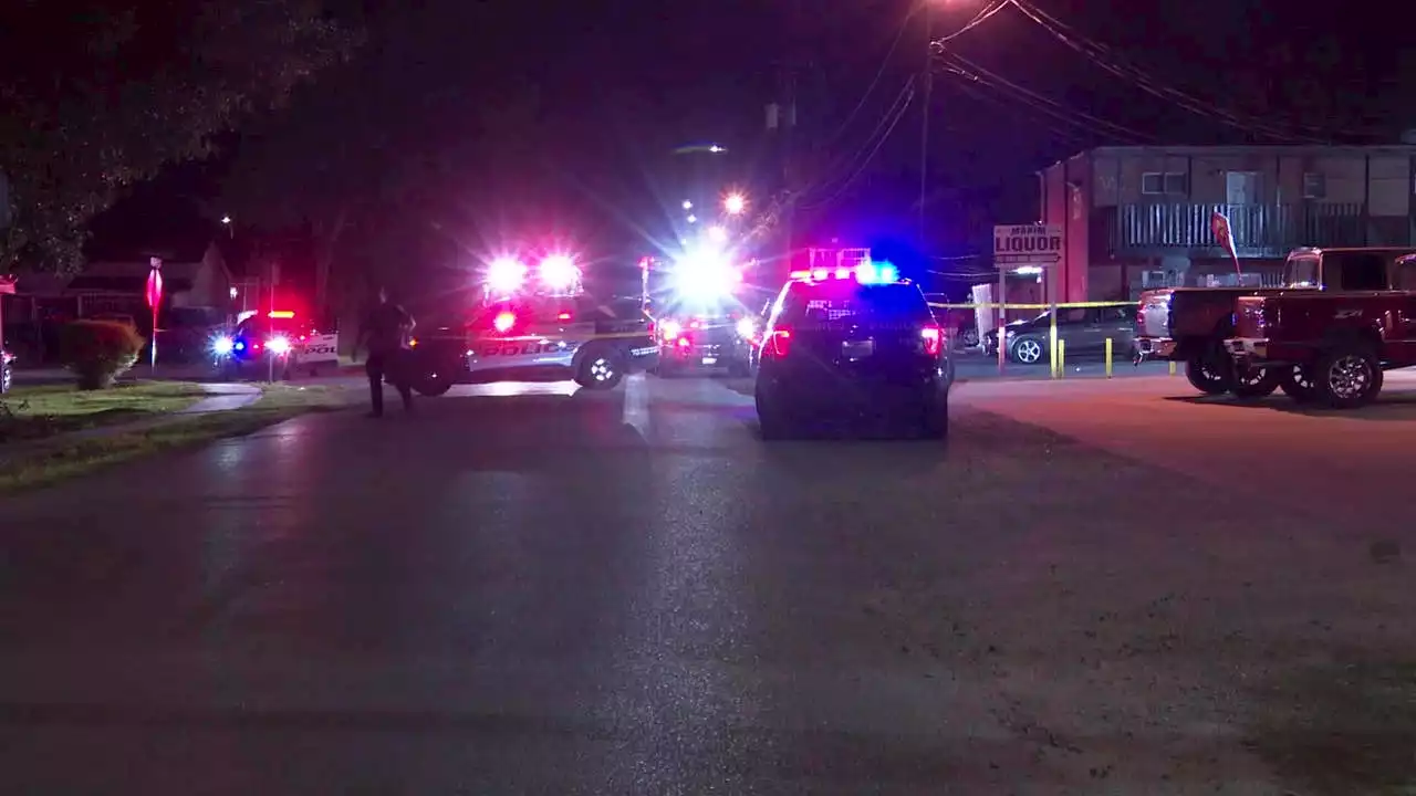 Suspect reportedly shot and killed man, pulled him out of car, then drove away