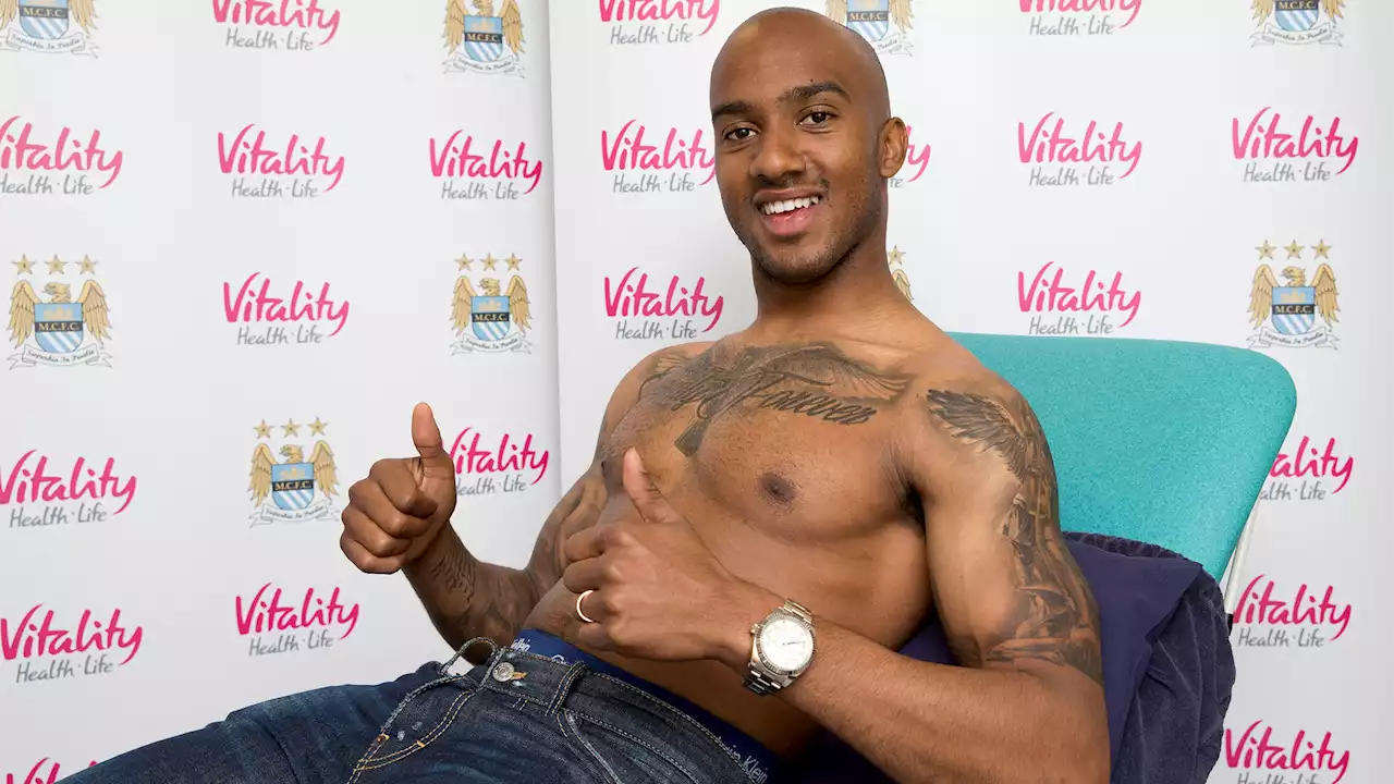 Eks Transfer Aneh Manchester City Fabian Delph Umumkan Pensiun | Goal.com Indonesia