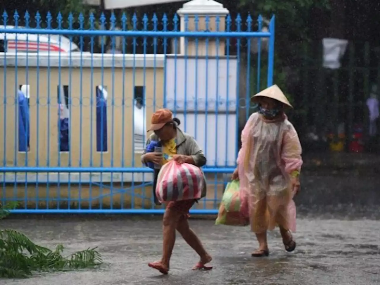 Vietnam Dihantam Topan Noru, 200 Ribu Orang Dievakuasi