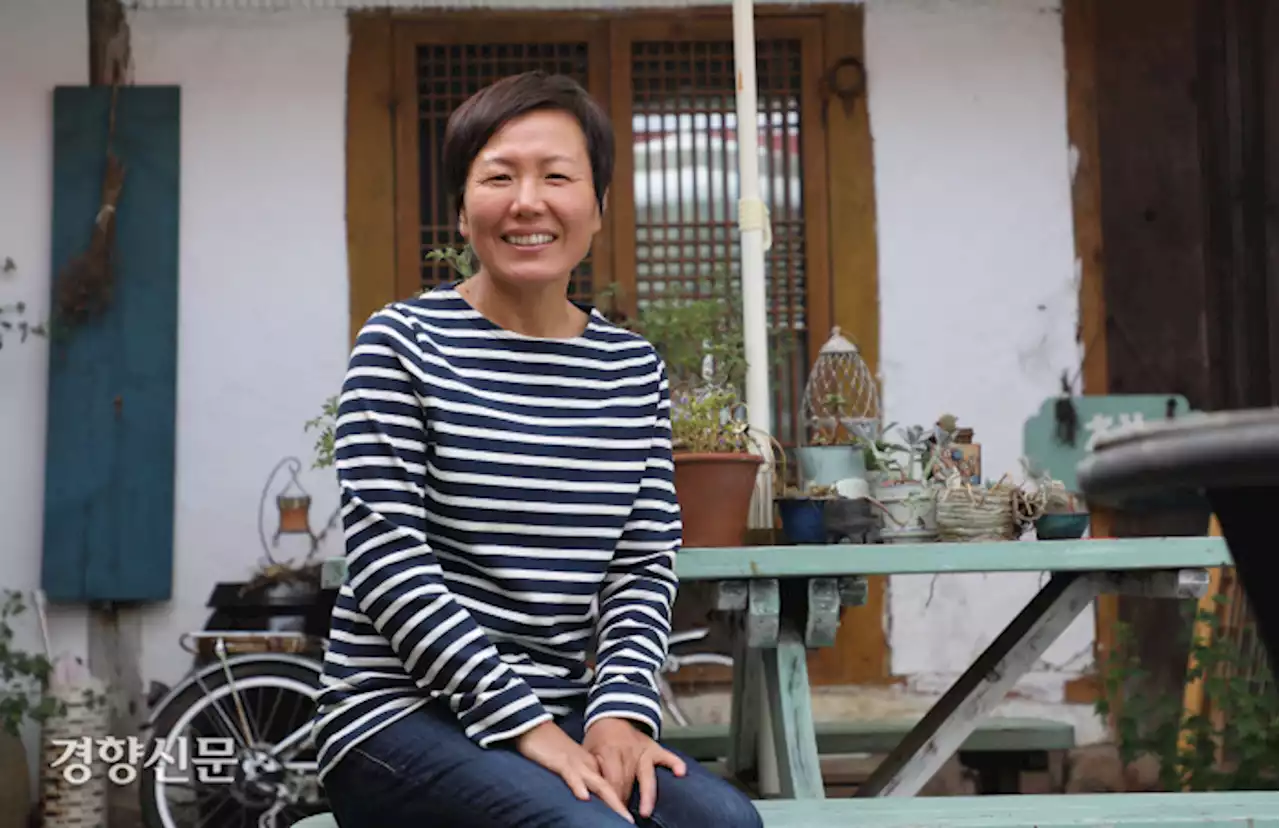 [박주연의 색다른 인터뷰] “약자와 여성 얘기에 관심…그들의 상처 치유하려 치열하게 그렸다”