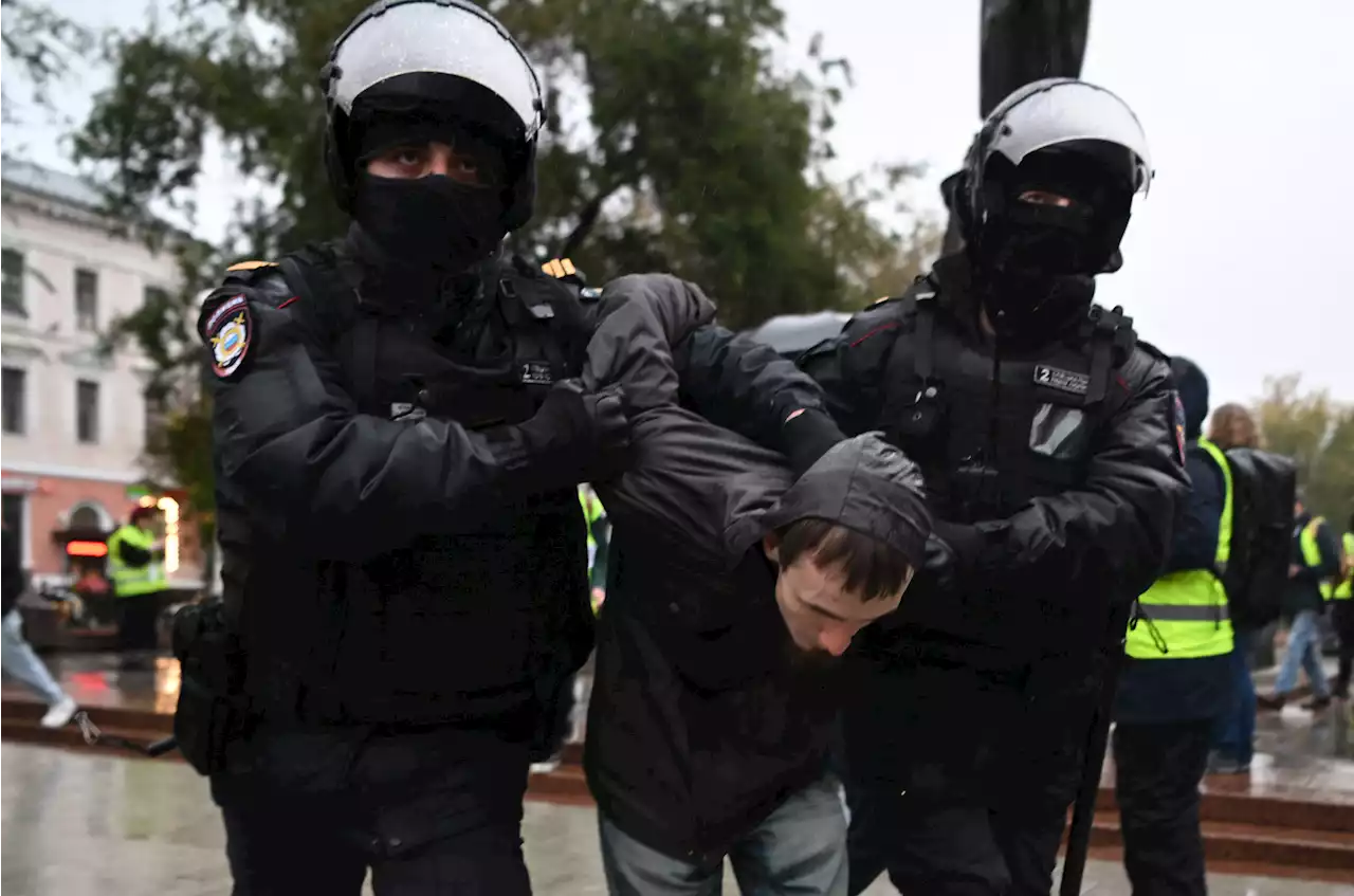 Russian protester raped by police—report