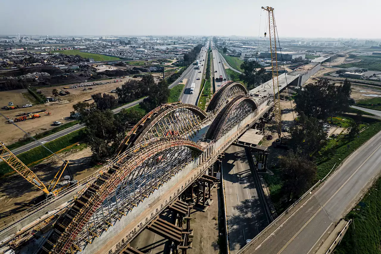 Hundreds of Bay Area residents to be displaced as bullet train nears