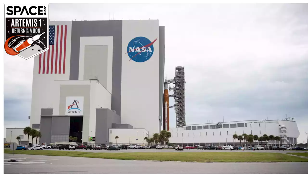 As Hurricane Ian closes in, NASA weighs options for Artemis 1 moon rocket launch