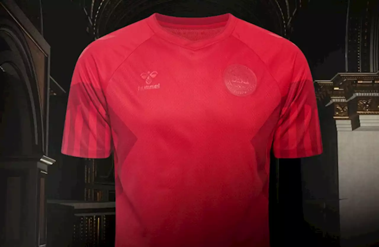 Hummel protest against Qatar World Cup with plain Denmark jersey