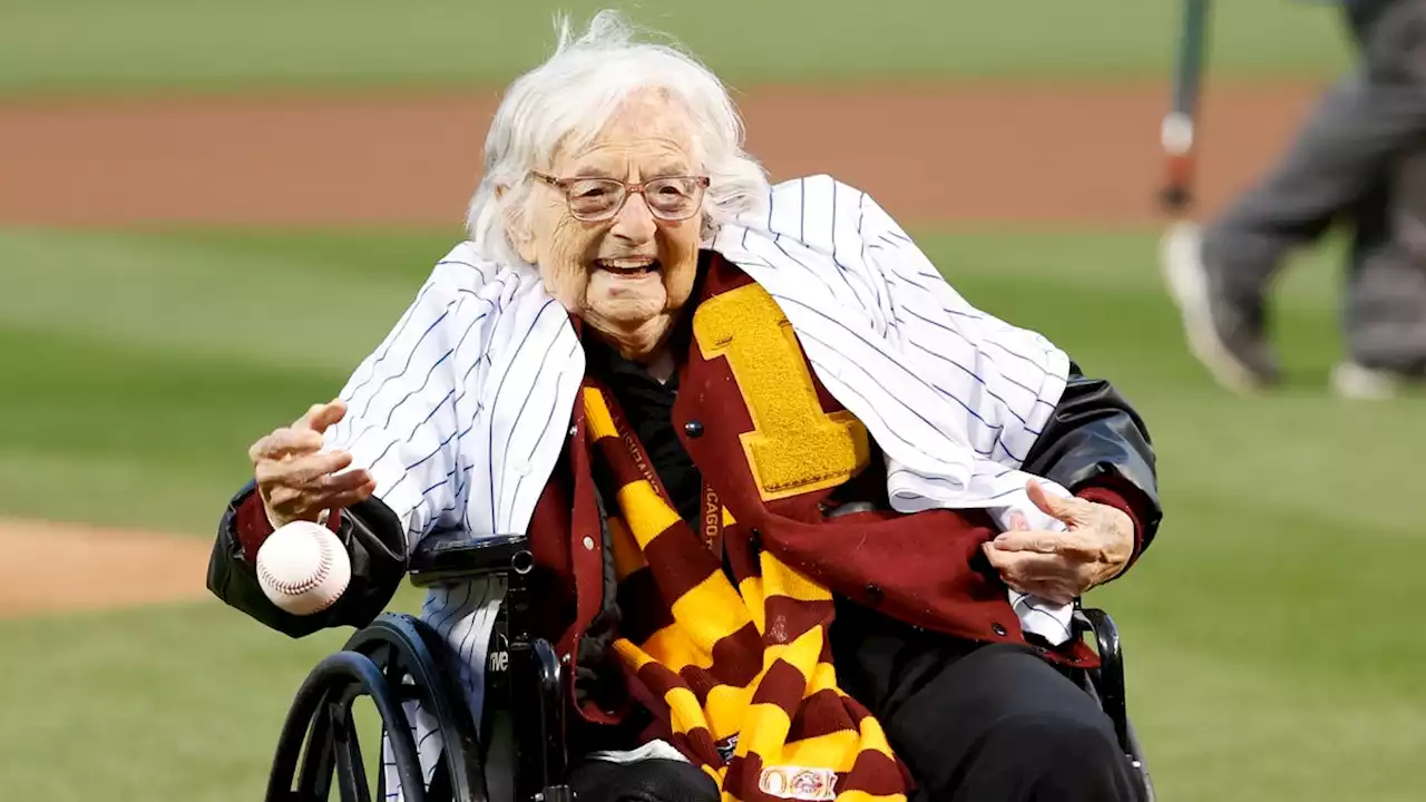 Sister Jean, 103-year-old Loyola University chaplain, threw out first pitch at Wrigley Field