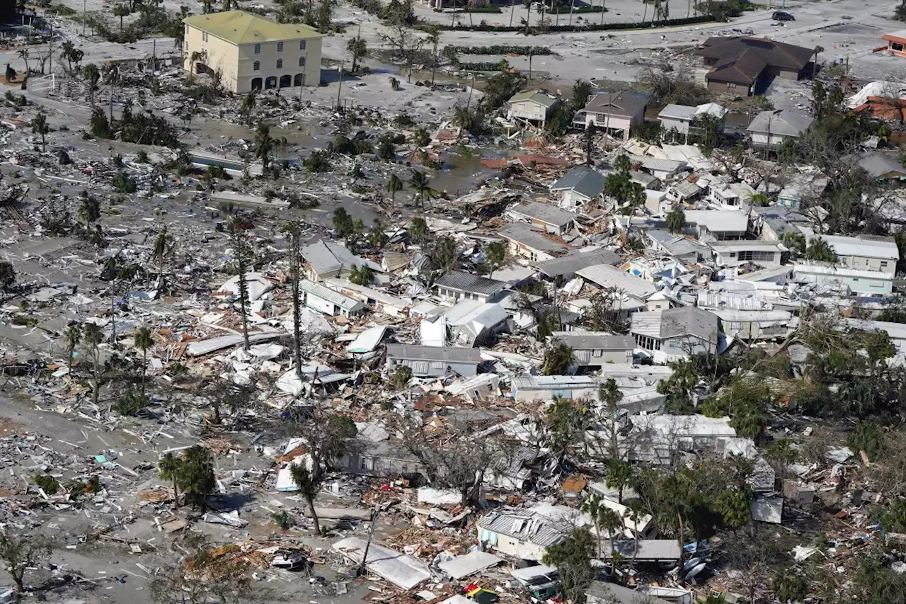 PHOTOS: Hurricane Ian barrels across Florida leaving destruction, flooding and power outages