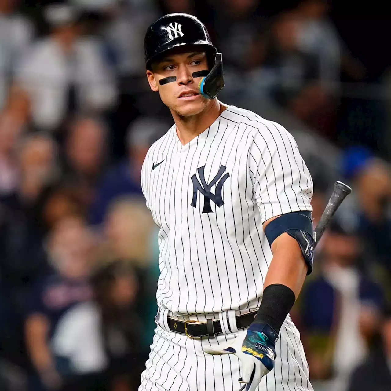 Yankees Star Aaron Judge Officially Ties With Roger Maris for Home Run Record in Single Season - E! Online