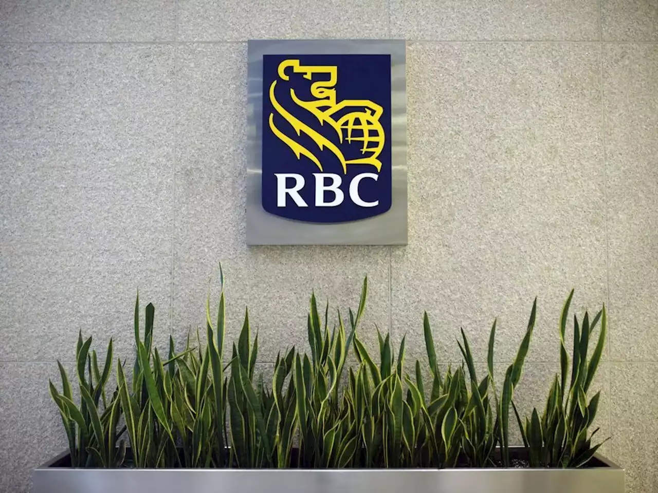 Royal Bank of Canada lays off 1% of its U.S. investment banking team