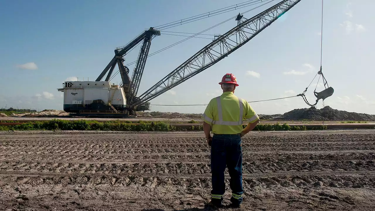 Hurricane Ian's damage to Florida fertilizer plant creates 'concern' about rising food prices