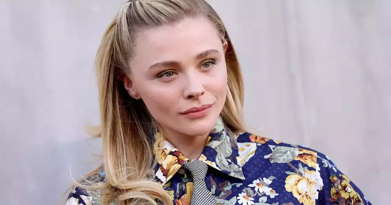 Chloe Grace Moretz blasts mean meme, meme, human body, The celeb said the  Family Guy image that made fun of her body turned her into a recluse🦵🏻