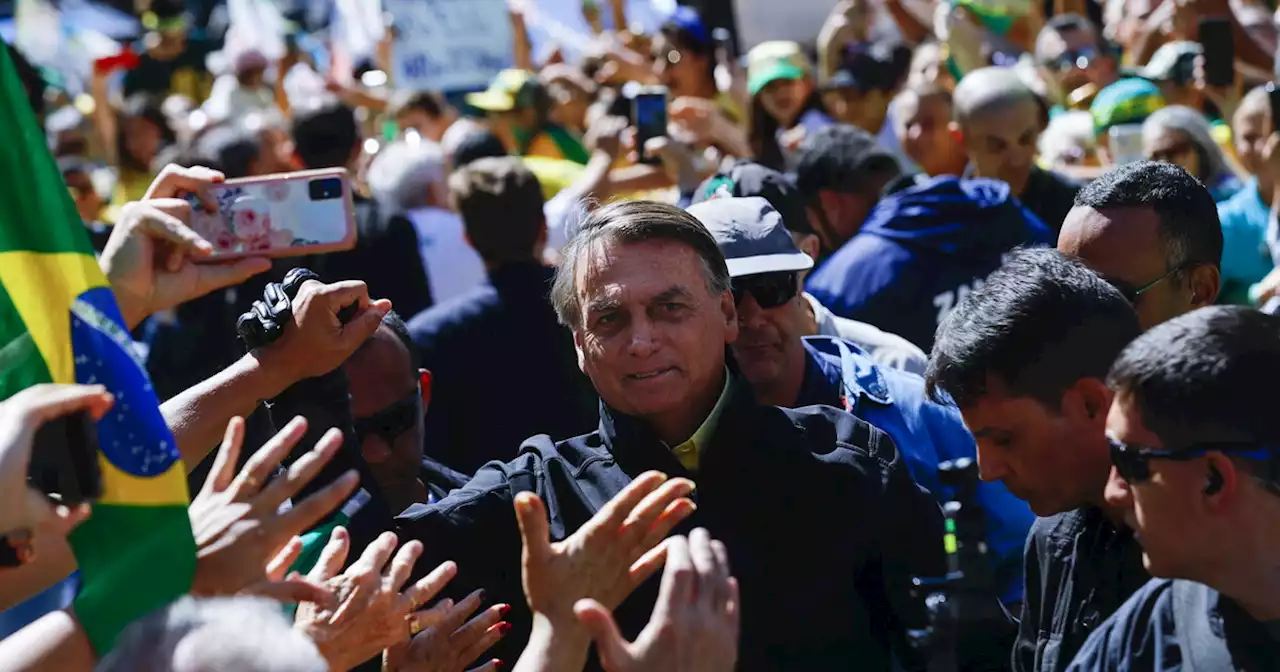 Su Telegram la destra di Bolsonaro si organizza in caso di sconfitta alle urne