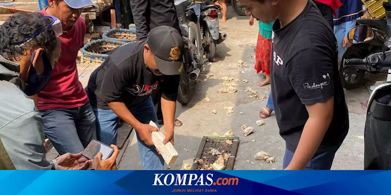 Protes Harga Kedelai Naik, Pengrajin di Sunter Banting dan Hancurkan Tempe