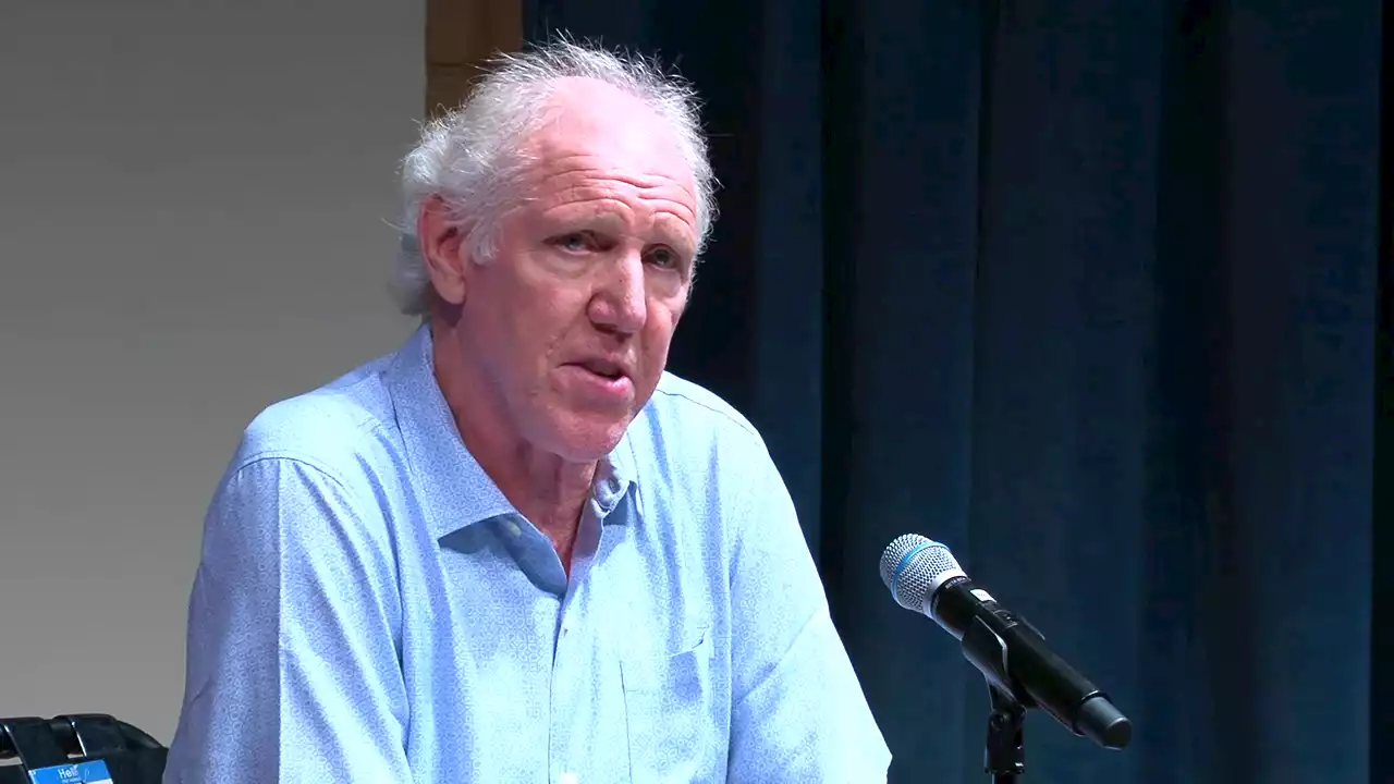 Bill Walton calls on San Diego Mayor Todd Gloria to resign -