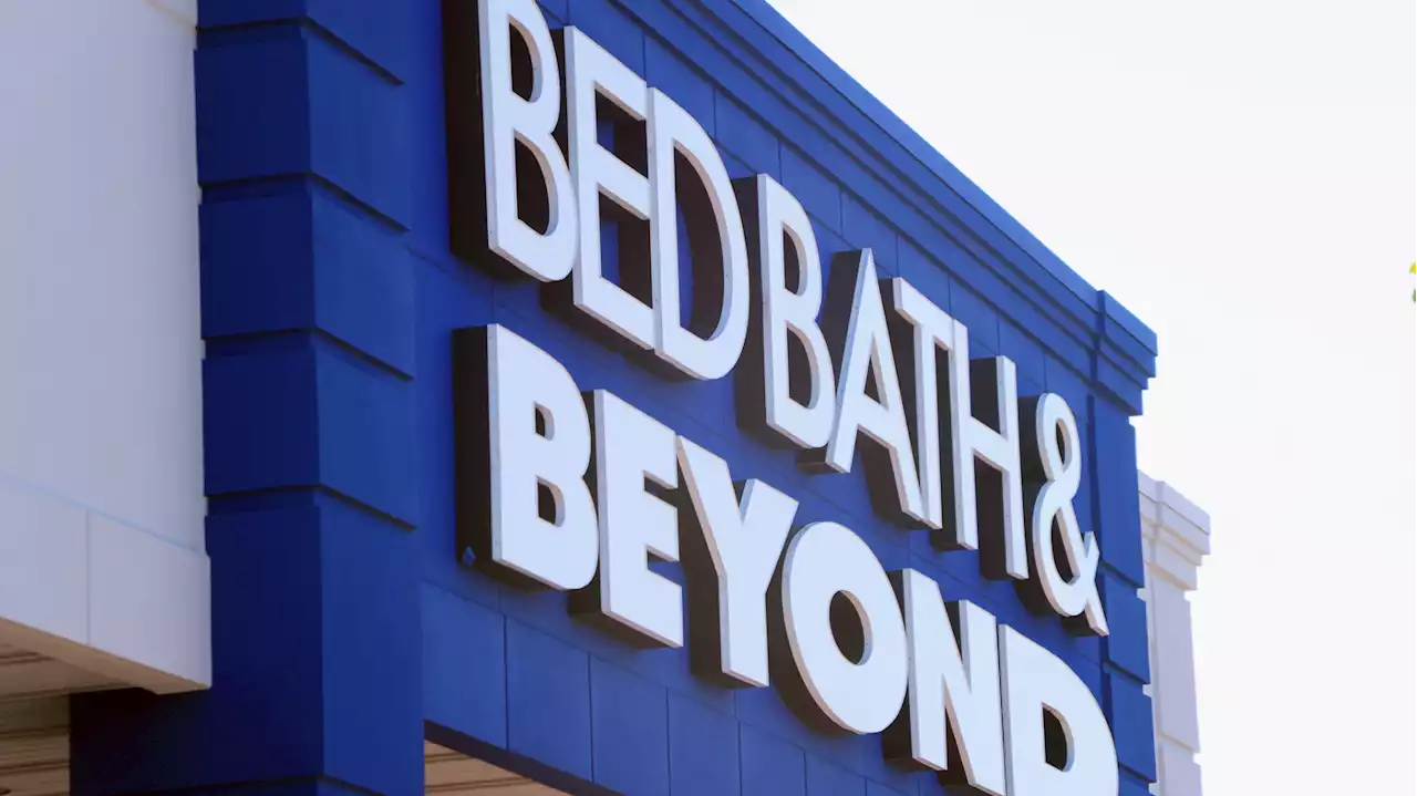 Will Bed Bath & Beyond sink like Sears or rise like Best Buy?