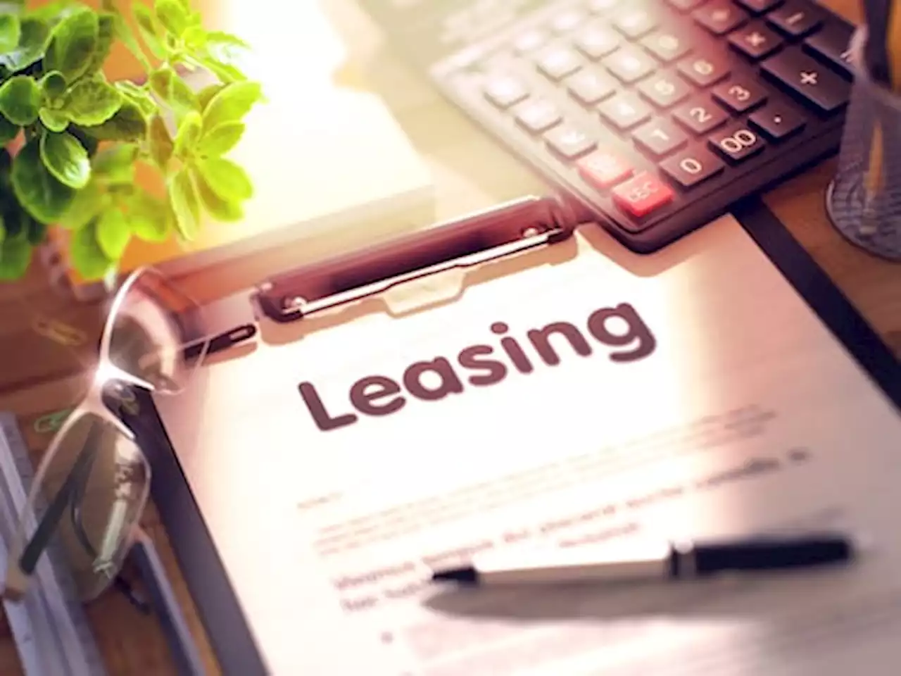 Leasing, per detrarre l’Iva basta il contratto-fattura