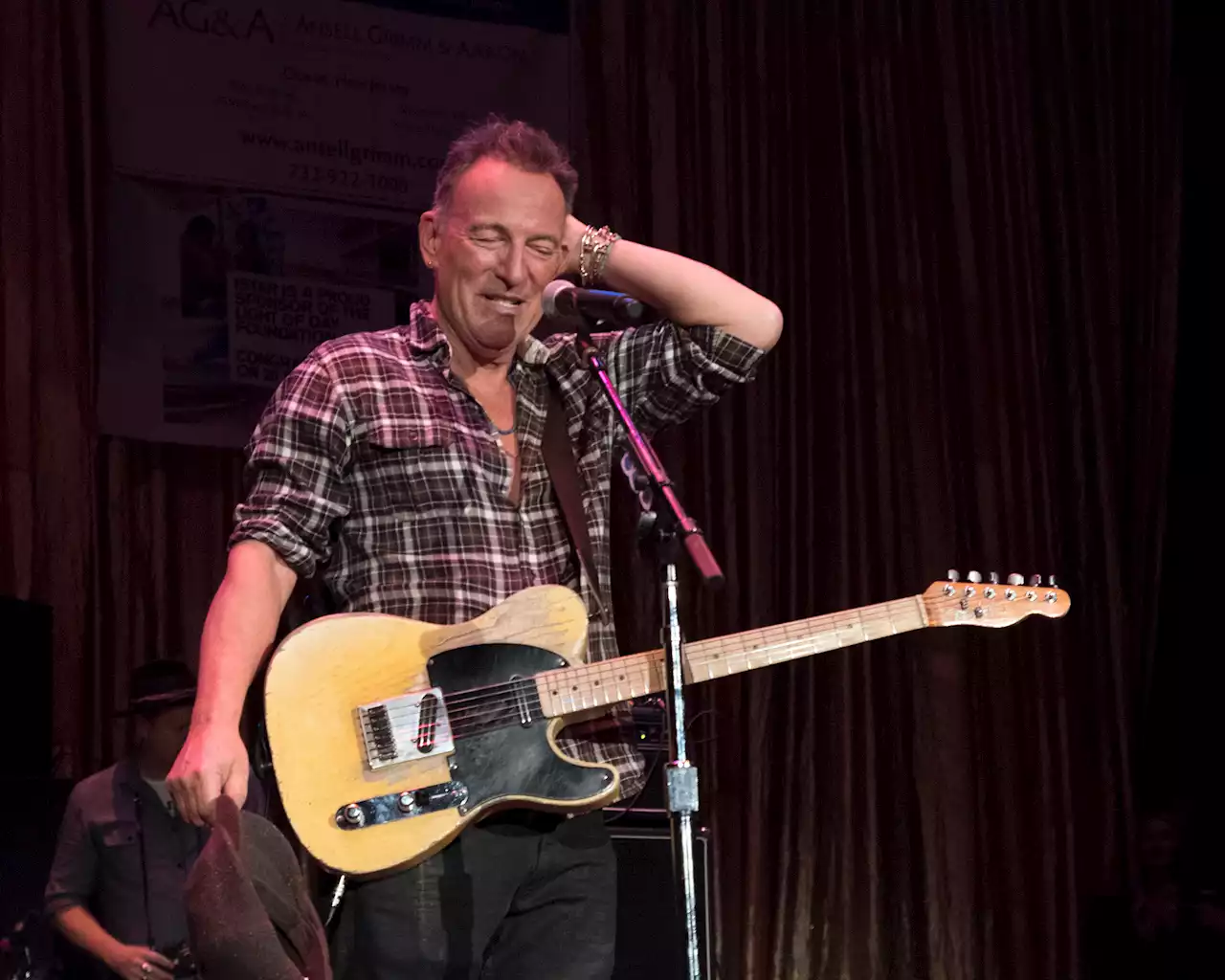 Bruce Springsteen Teasing Soul-Tinged New Album