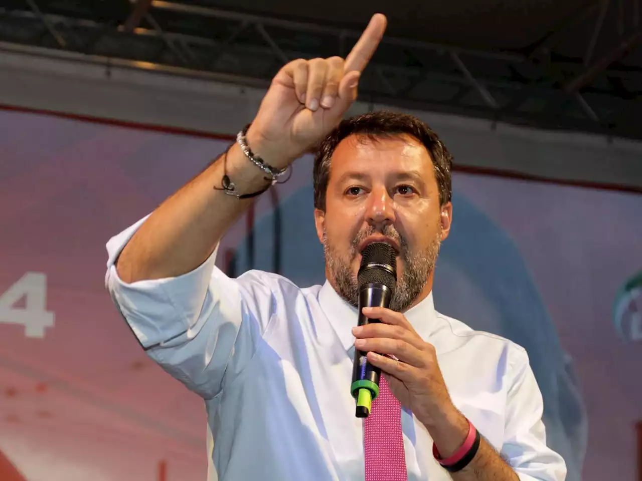 Salvini: 'Sanzioni arricchiscono Russia'