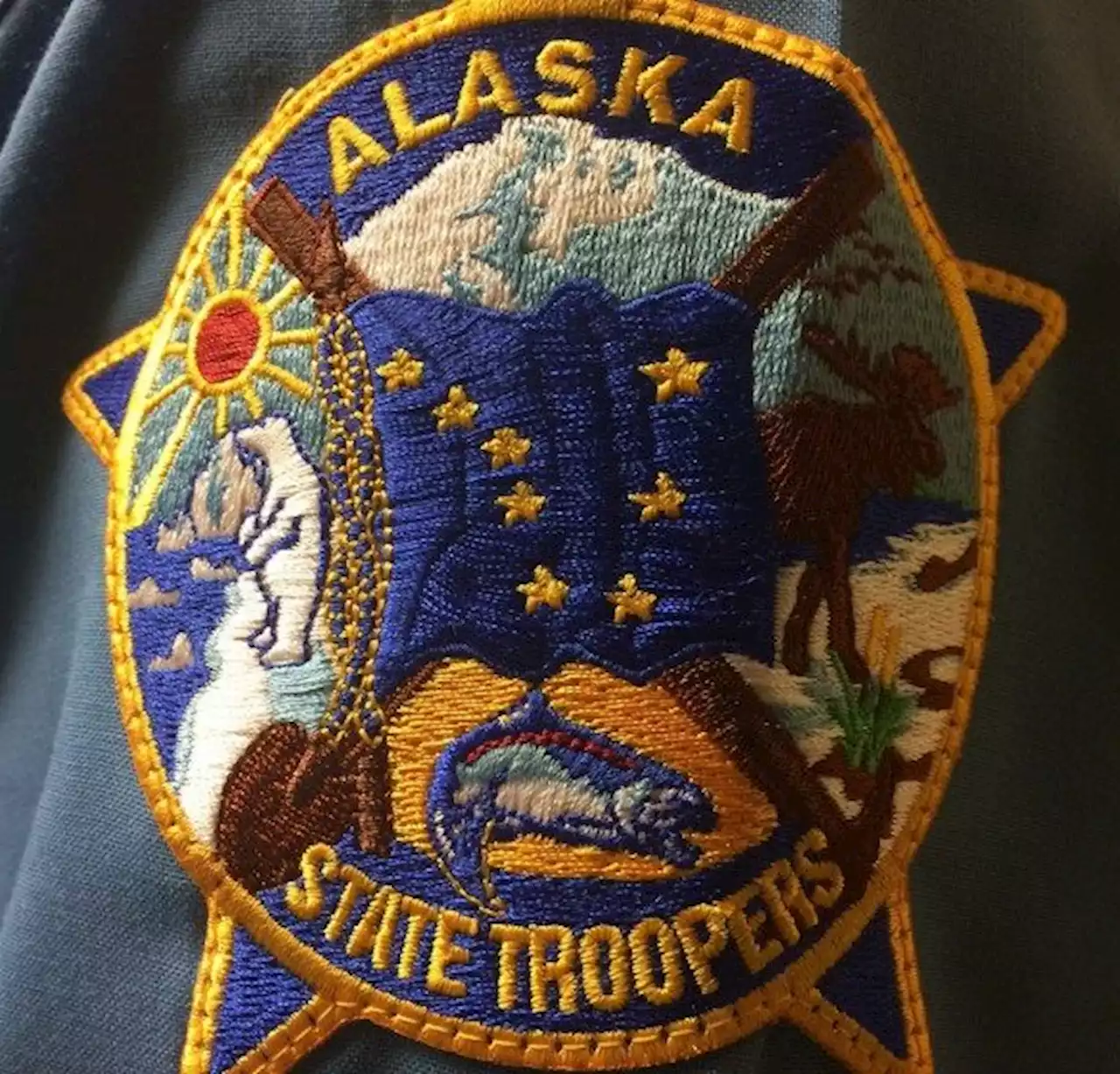 Officers shoot and kill Wasilla man during standoff - Alaska Public Media