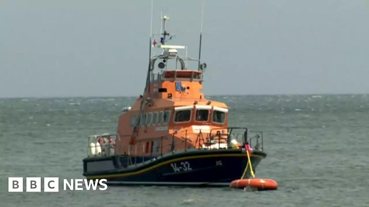 Kayaker rescued at Brown's Bay used float to live advice