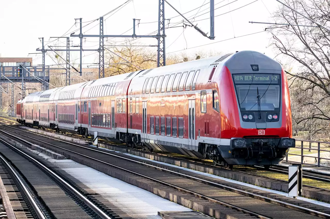 Massive Streckensperrungen bei der Deutschen Bahn – Probleme mit Betonschwellen