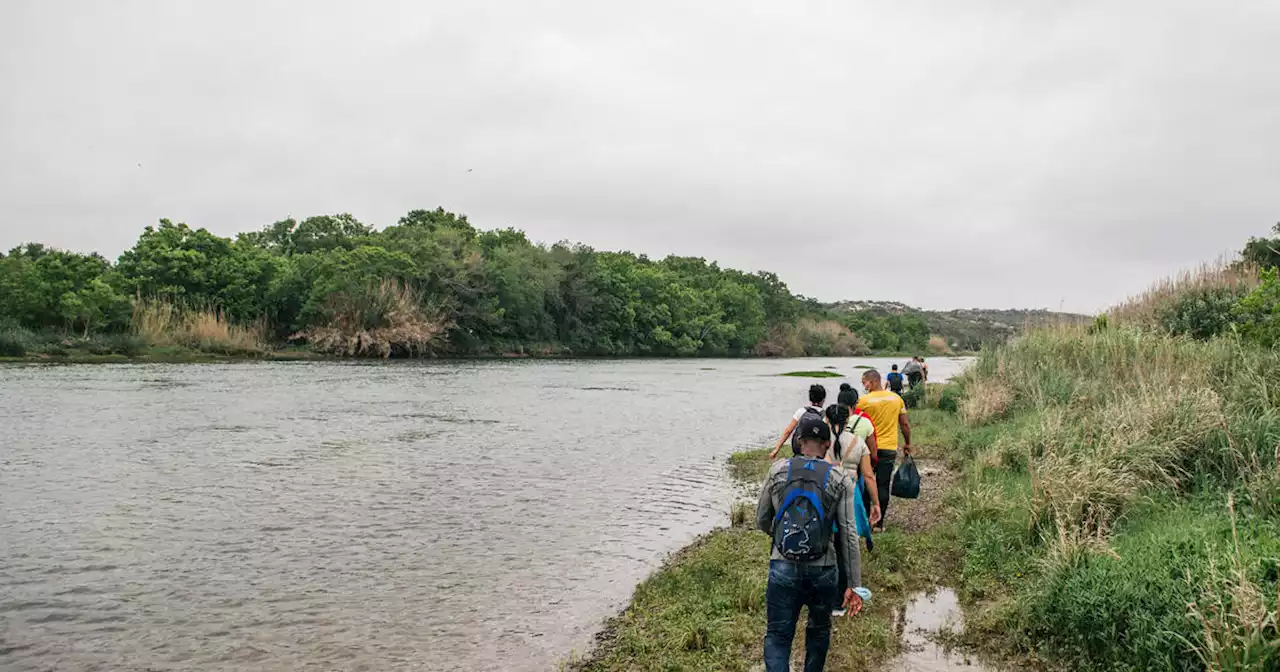 Eight migrants found dead in river along U.S.-Mexico border