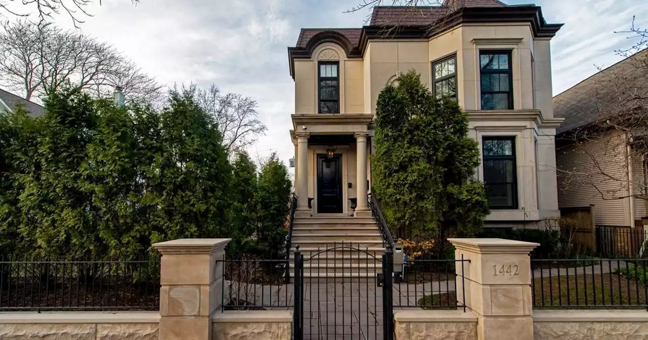 Former Cubs starting pitcher Jon Lester sells home in Chicago’s Graceland West neighborhood for $3.5M