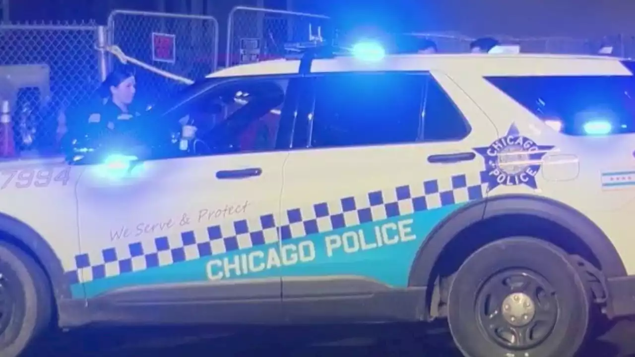 Man fatally shot by 'multiple offenders' on Chicago's West Side