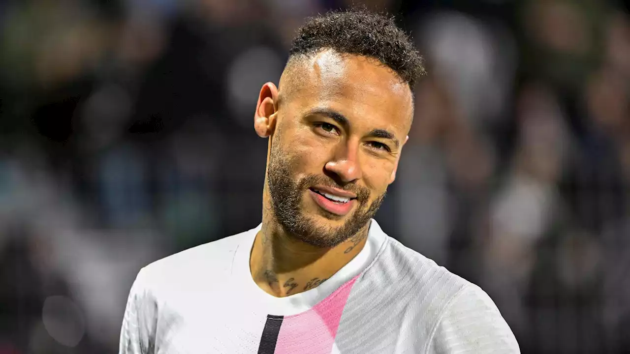 “Sampai Bertemu Di Johor” - Neymar Terima Jersey Klub Tajir Malaysia | Goal.com Indonesia