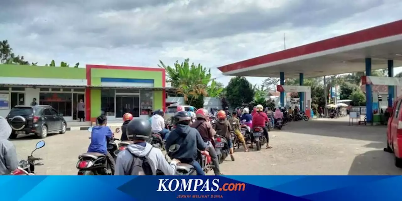 'Bertarung' dengan Waktu 5 Menit Sebelum Harga BBM Naik