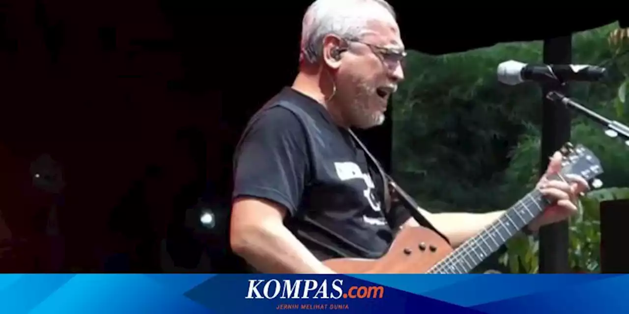 Di Konser Iwan Fals, Penonton Lempar-lemparan Uang Koin