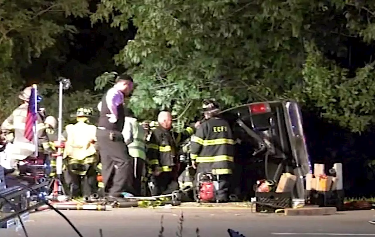 Police identify 4 killed in rollover van crash on N.J. highway