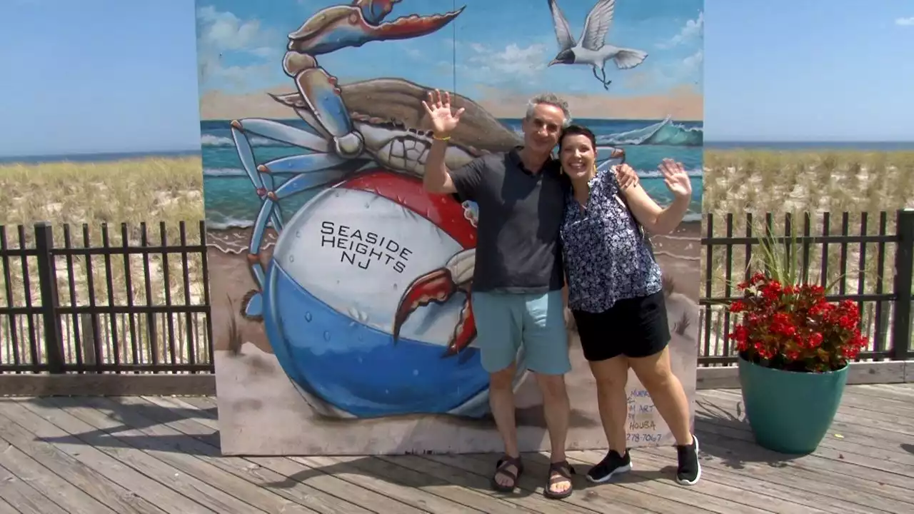 WATCH: This is how you show a N.J. newbie around the Jersey Shore