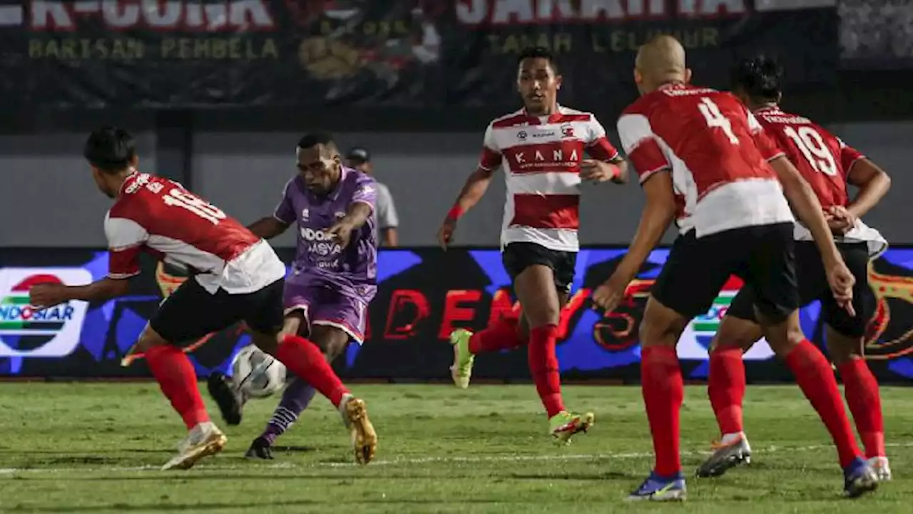 Persita Tangerang vs Madura United 0-1, Laskar Sape Kerrab Puncaki Klasemen