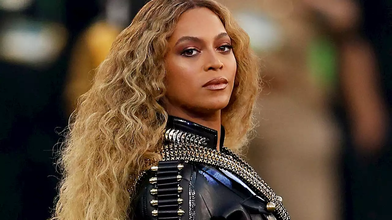 Beyoncé’s Makeup Artist Sir John Swears by These Five Makeup Essentials