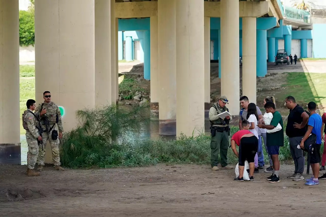 8 migrants dead after dozens swept downriver along Rio Grande in Texas