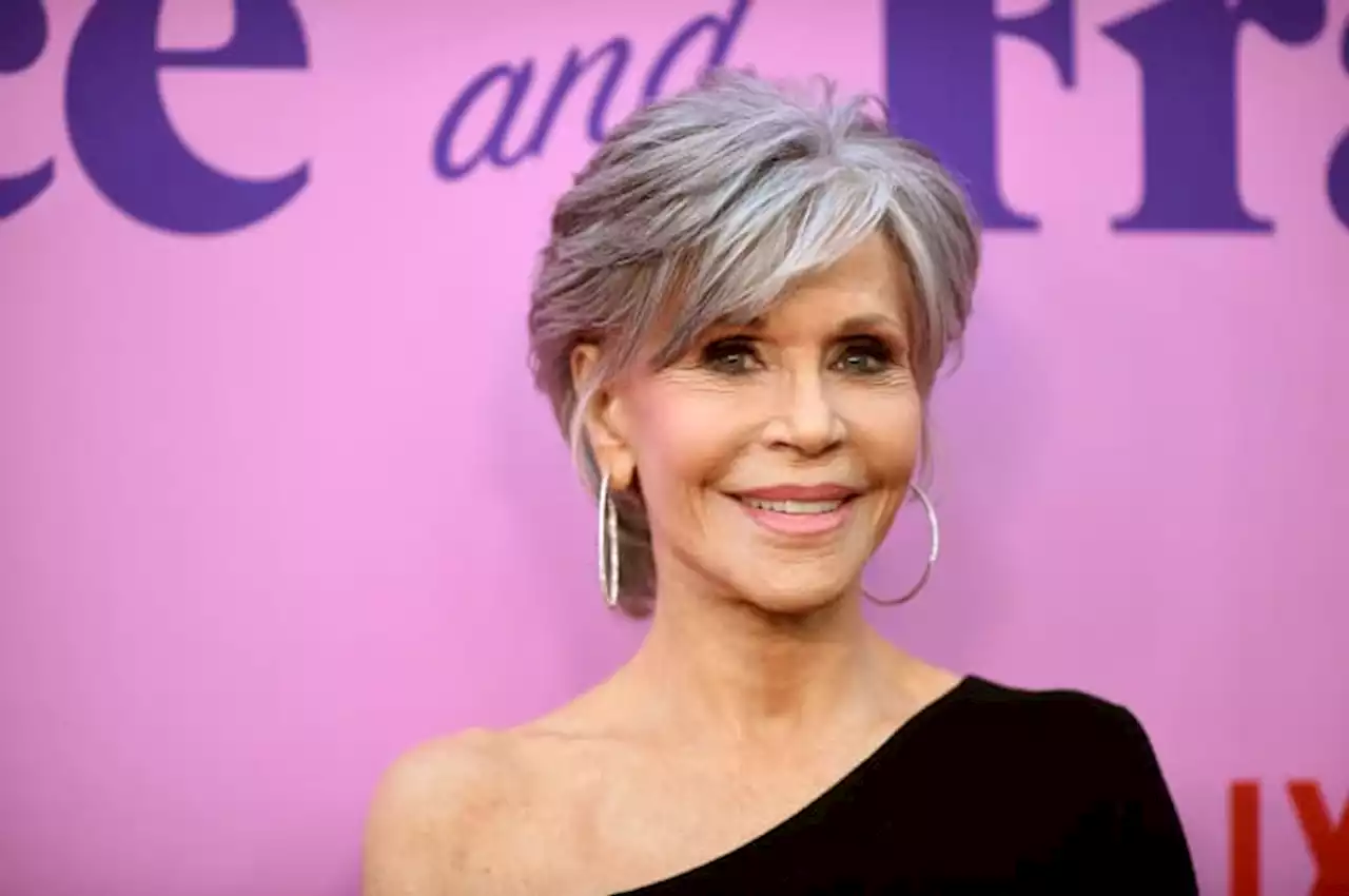 Jane Fonda says she has cancer, is dealing well with chemo