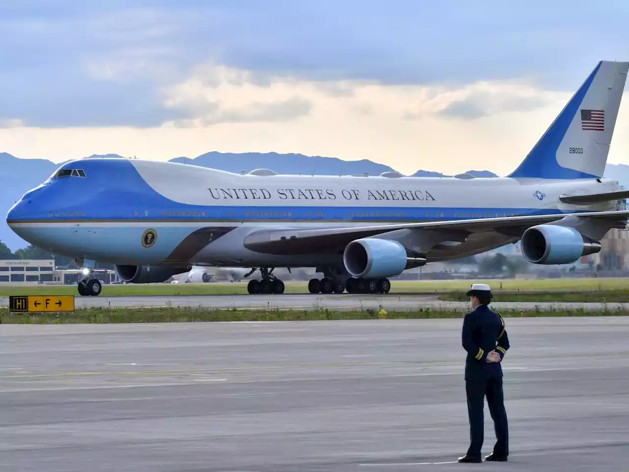 The iconic Boeing 747 was retired by most airlines during the pandemic, but it's still used by world governments. See the countries flying the jumbo jet.