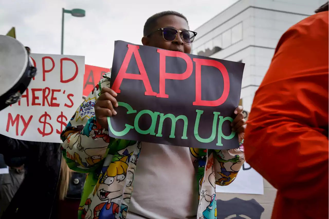 Anchorage protesters rally downtown, frustrated over a lack of body cameras on local police