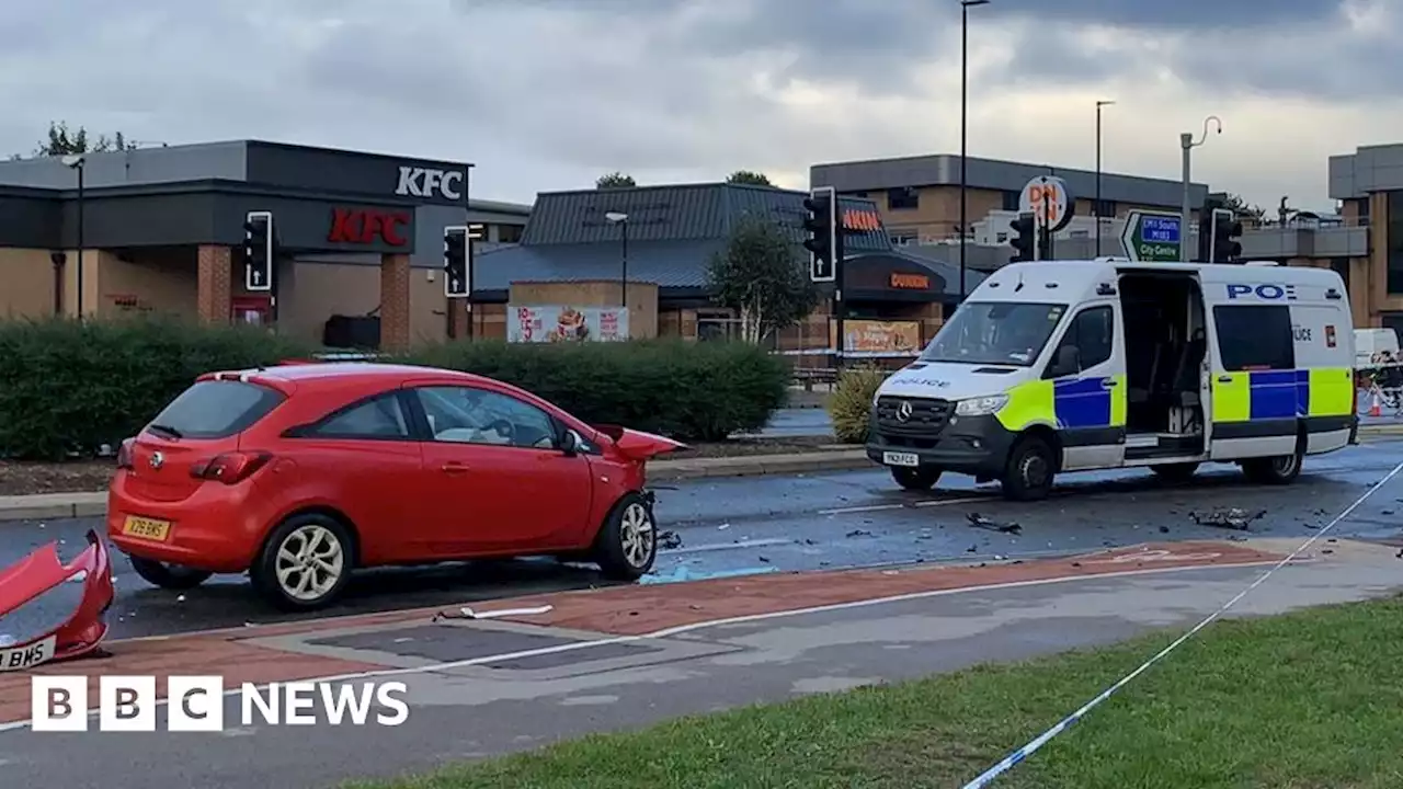 Sheffield A61: Police investigate shooting link to collisions