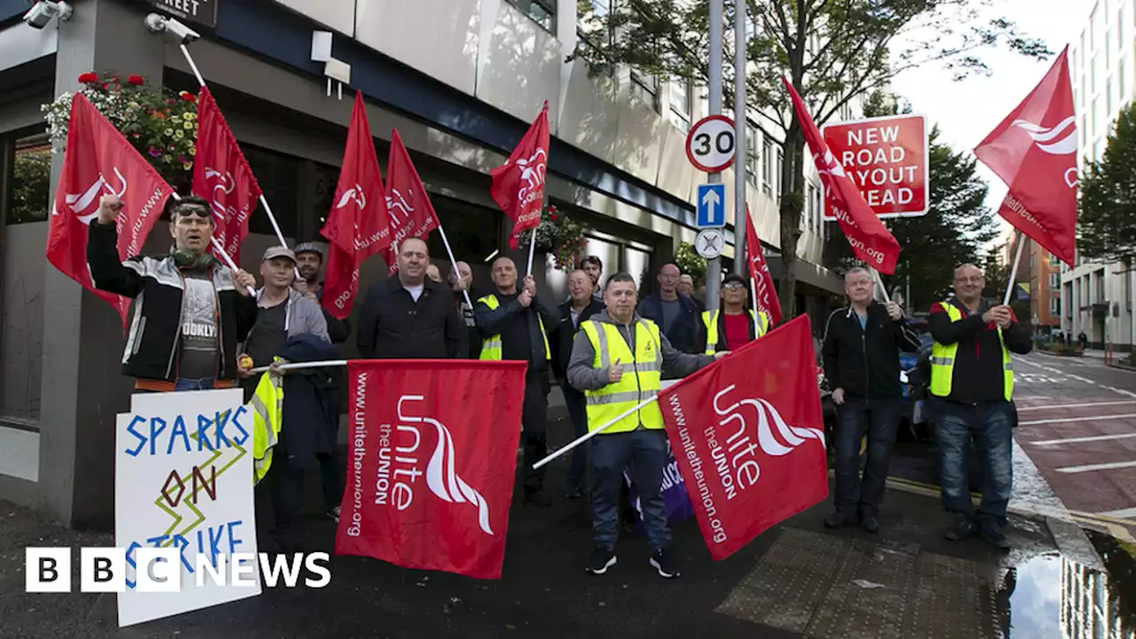 NI Housing Executive workers extend strike over pay by four weeks