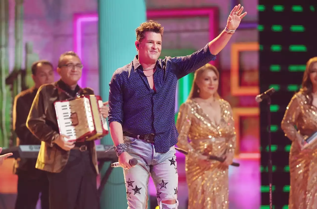 Carlos Vives and Los Ángeles Azules Put Their Hearts Into ‘Cumbia del Corazón’ Performance At 2022 Billboard Latin Music Awards