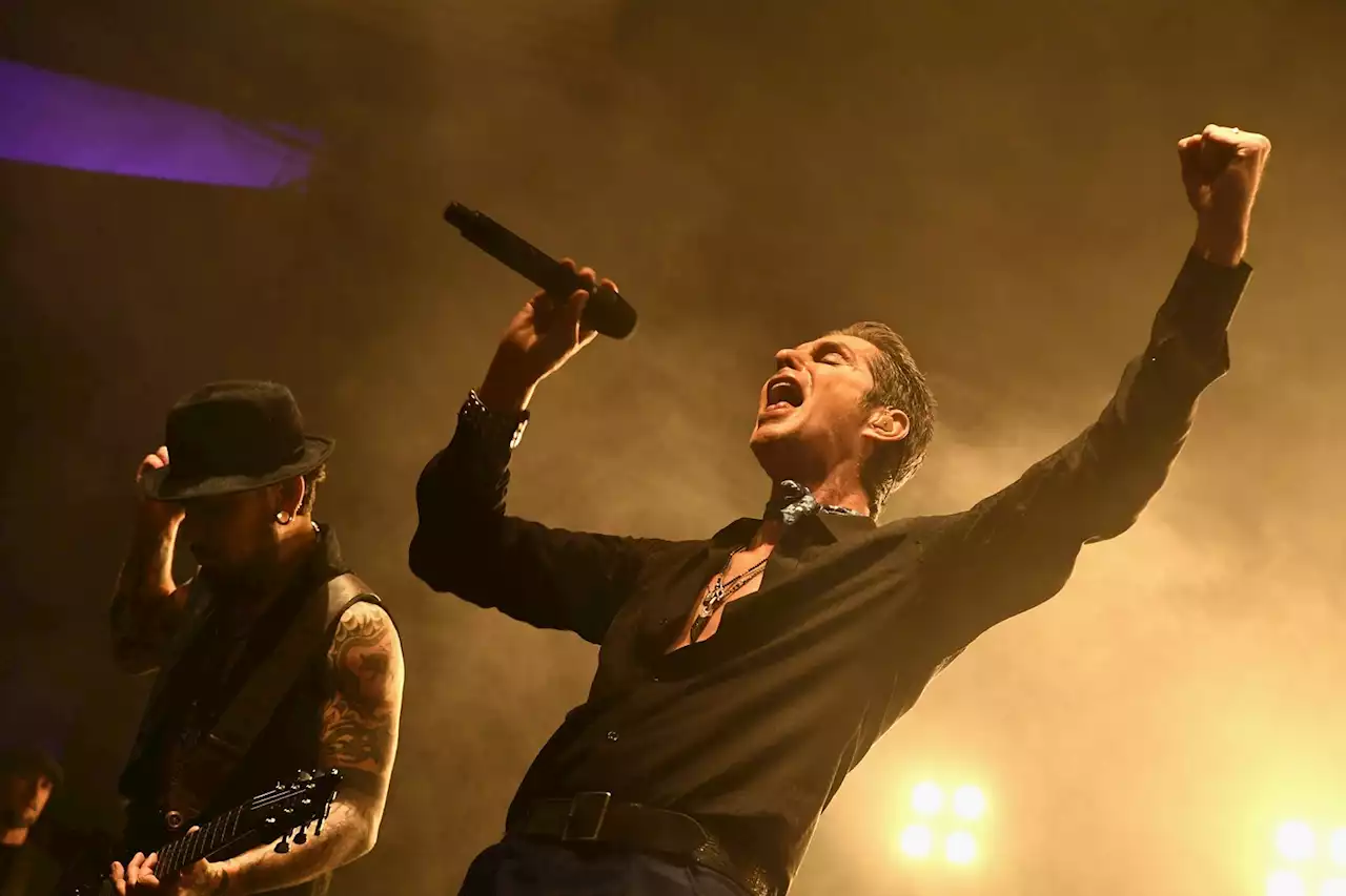 Perry Farrell Says Dave Navarro Pulled Out of Jane's Addiction Tour Over Long COVID