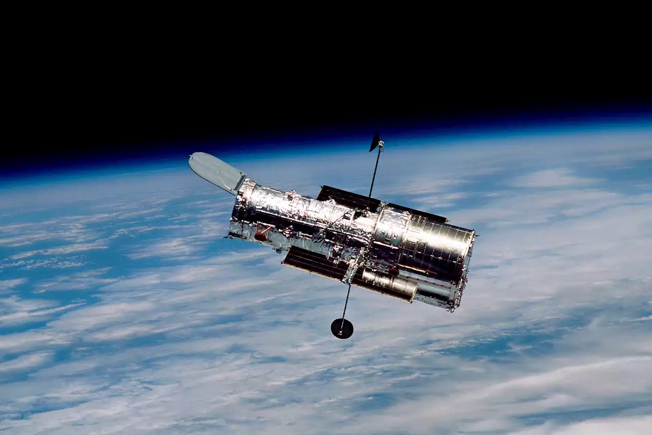 SpaceX eyes mission to extend life of Hubble Space Telescope | Digital Trends