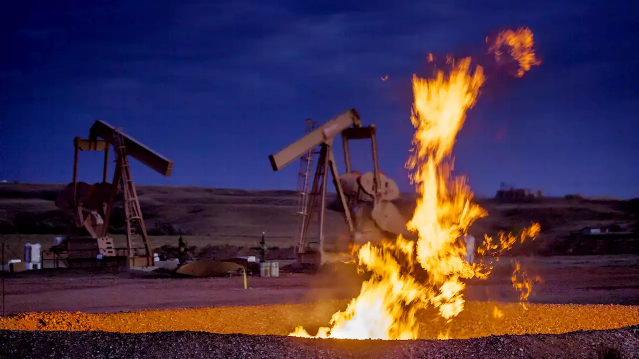 Fixing inefficient oil field flaring could drastically reduce methane emissions | Engadget